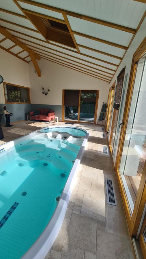 Chambre D'Hotes Au Chant Du Chardonneret Bed and Breakfast La Chapelle-Largeau Exterior foto